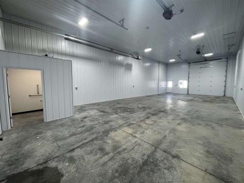 128 Greenfield Drive Tiffin IA 52340