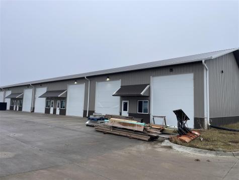 128 Greenfield Drive Tiffin IA 52340