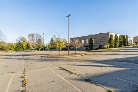 2834 Northgate Drive Iowa City IA 52245