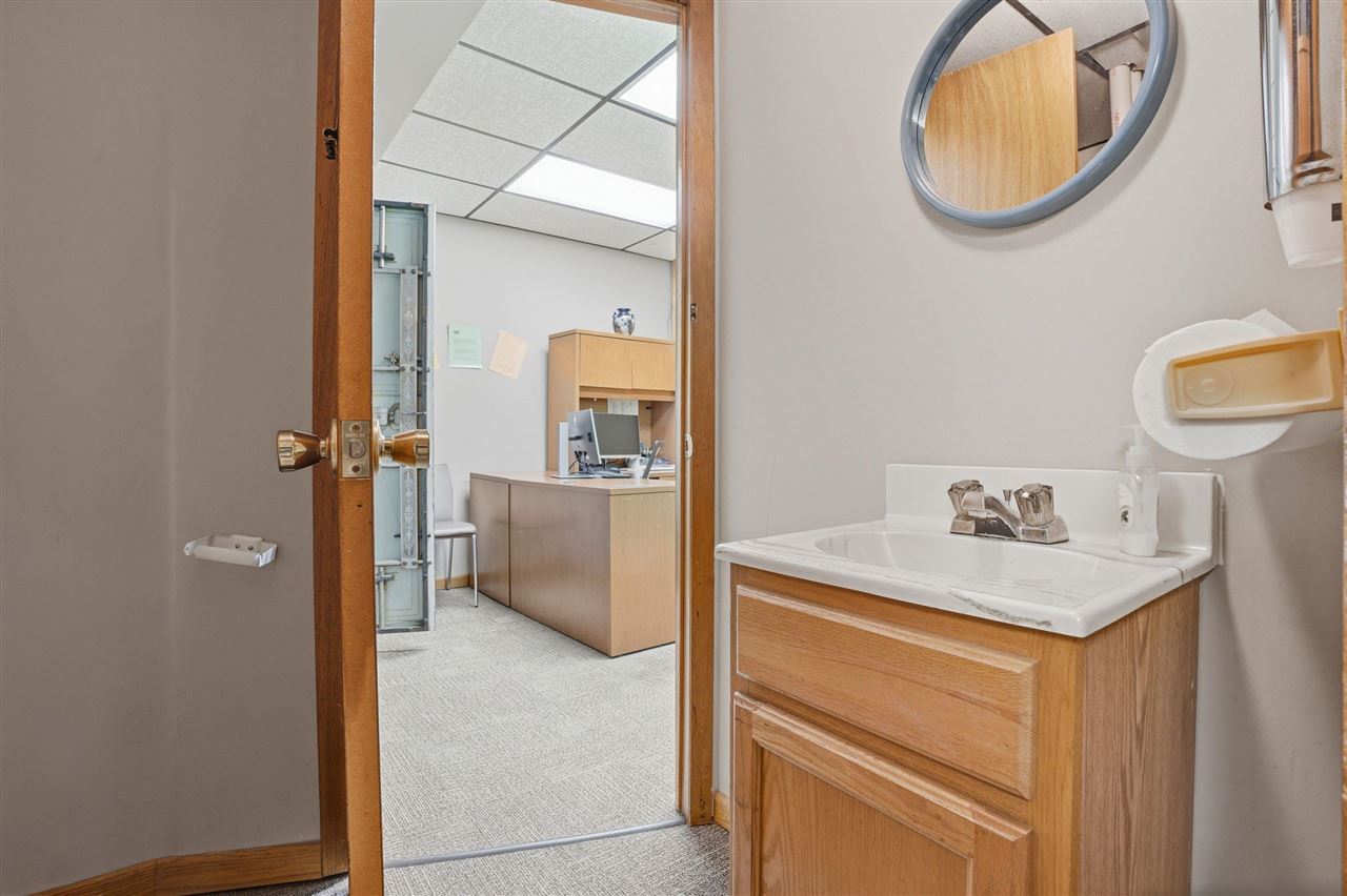 236 Main Street Columbus Junction IA 52738