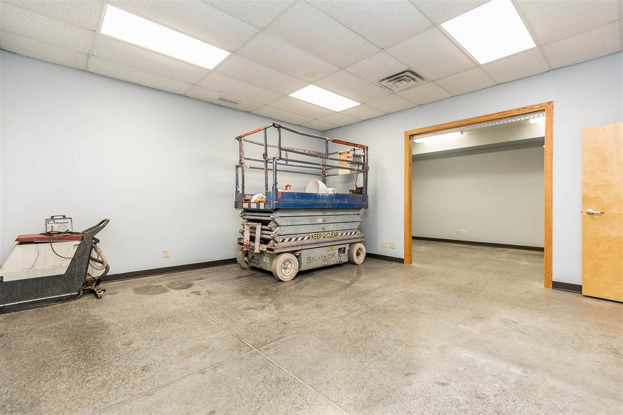 2224 Heinz Road Iowa City IA 52240