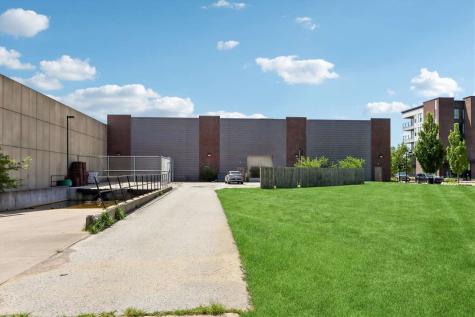 903 Quarry Road Coralville IA 52241