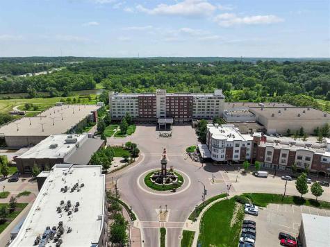 903 Quarry Road Coralville IA 52241