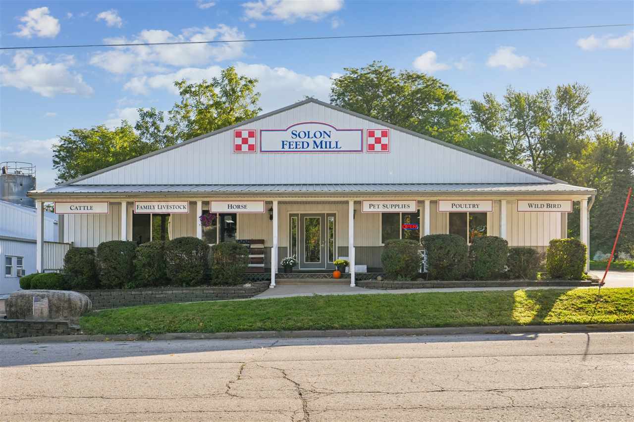 310-330 S Dubuque Street Solon IA 52333
