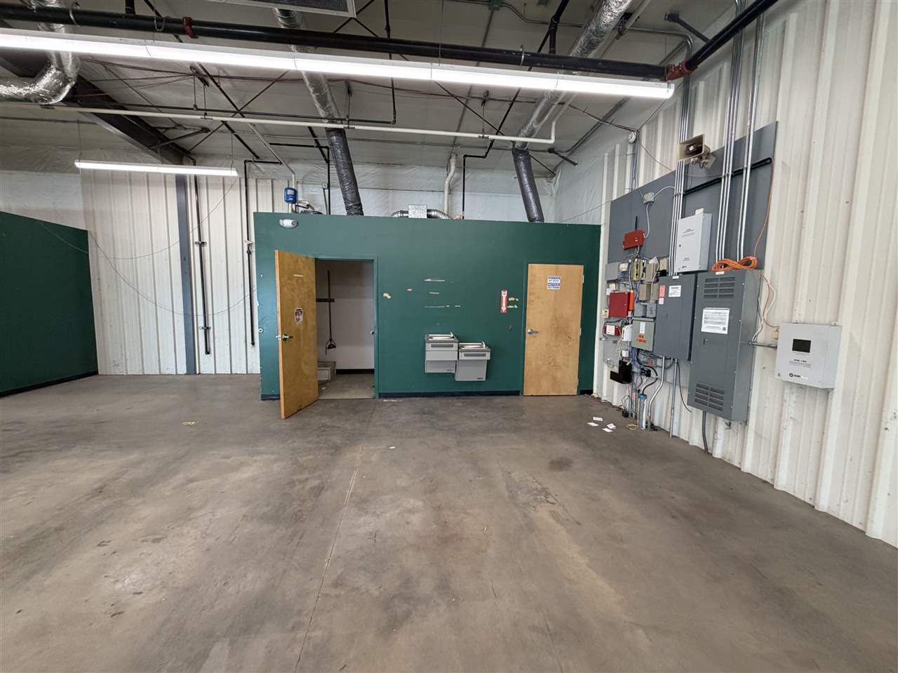2020 E Locust Street Davenport IA 52803