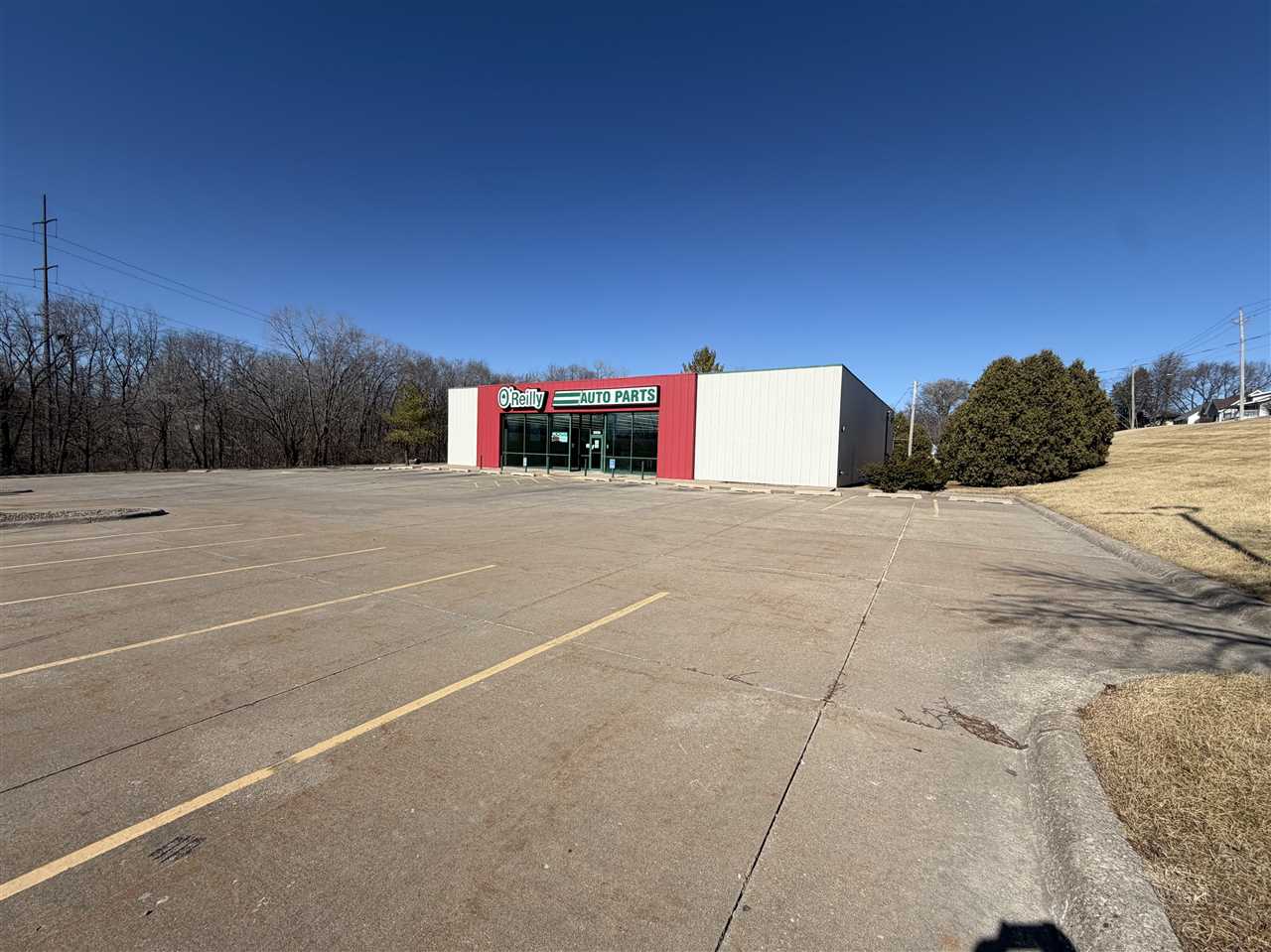 2020 E Locust Street Davenport IA 52803