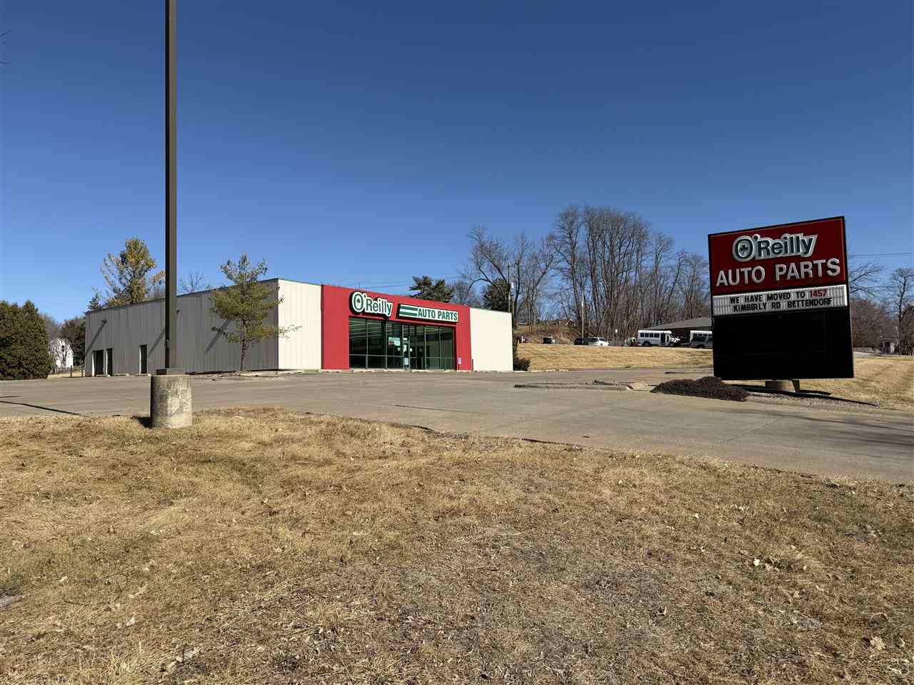 2020 E Locust Street Davenport IA 52803
