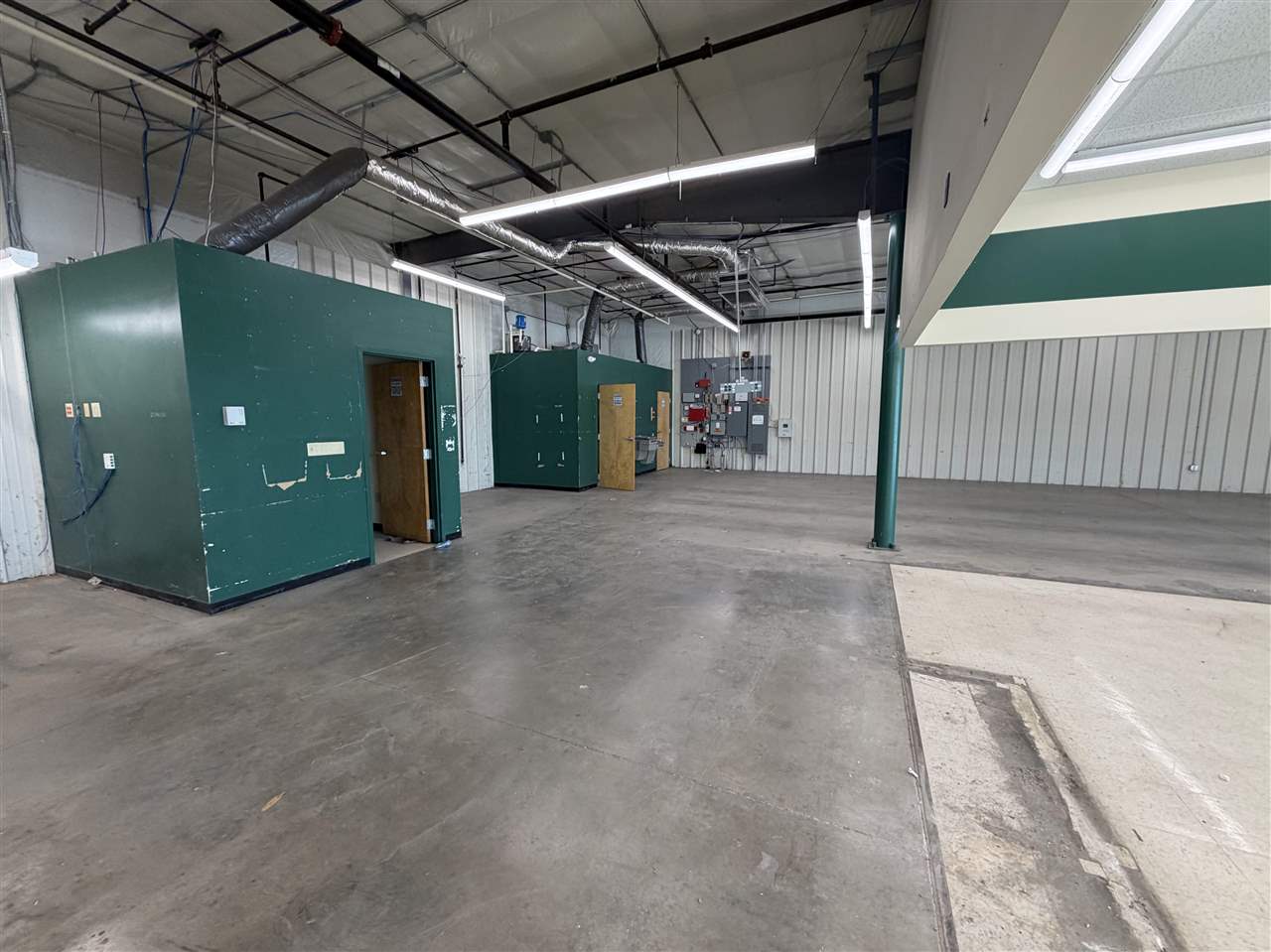 2020 E Locust Street Davenport IA 52803