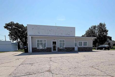 414 C Avenue Vinton IA 52349