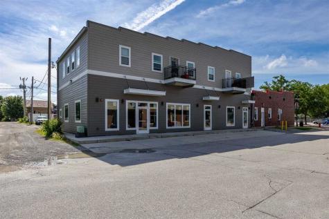 112 N Iowa Street Solon IA 52333