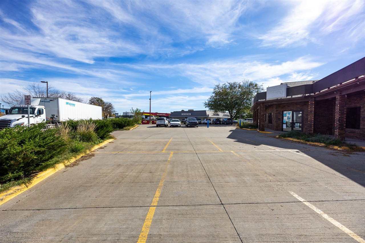 5 Sturgis Corner Iowa City IA 52246