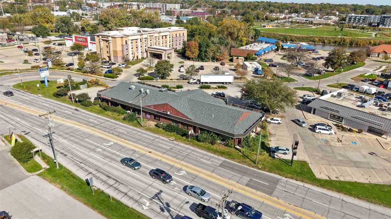 5 Sturgis Corner Iowa City IA 52246
