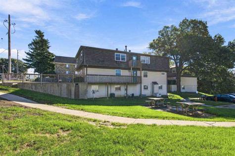 755 & 757 W Benton Street Iowa City IA 52246