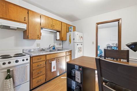 755 & 757 W Benton Street Iowa City IA 52246
