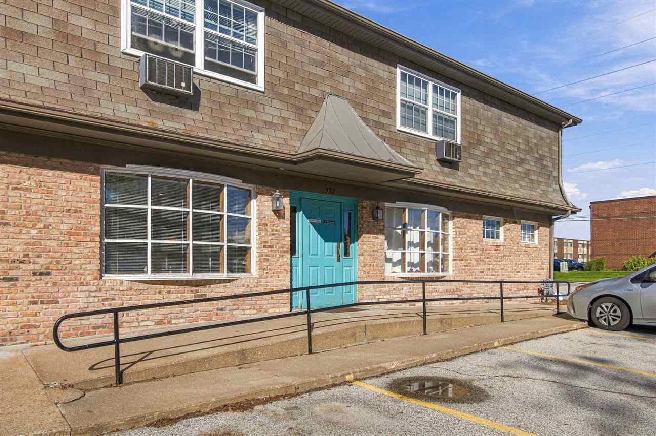 755 & 757 W Benton Street Iowa City IA 52246