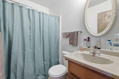 755 & 757 W Benton Street Iowa City IA 52246