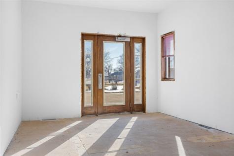 101 E 10th Street Monticello IA 52310-1034