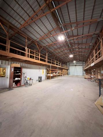 4369 Spencers Grove Road Walker IA 52352