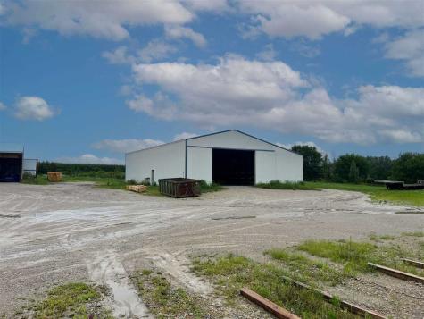 4369 Spencers Grove Road Walker IA 52352