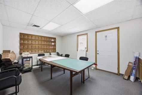 408 Highland Court Iowa City IA 52240