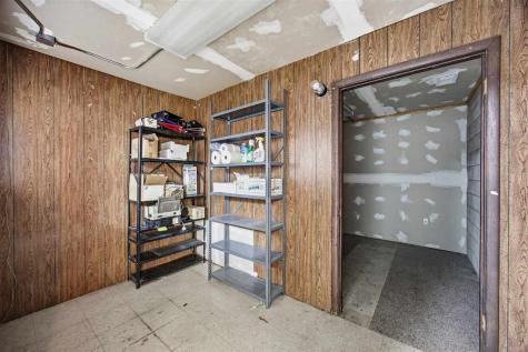 408 Highland Court Iowa City IA 52240