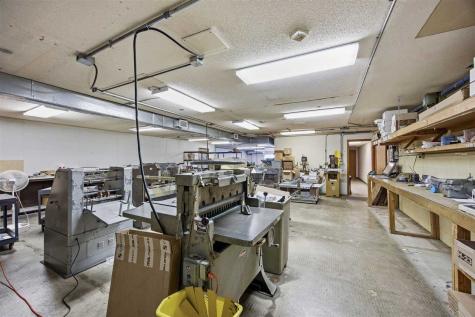 408 Highland Court Iowa City IA 52240