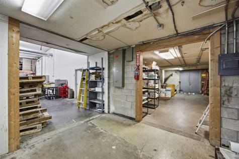 408 Highland Court Iowa City IA 52240