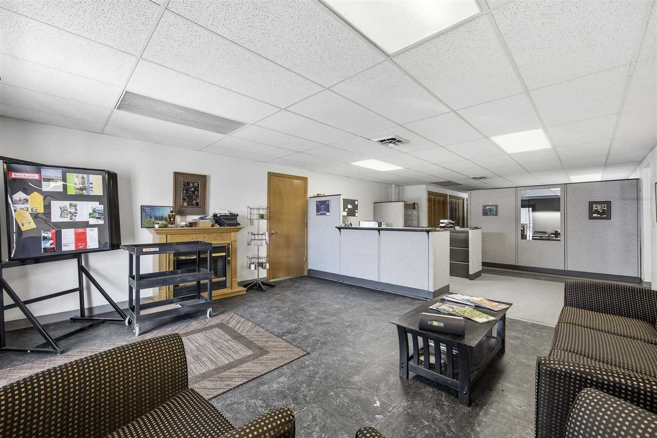 408 Highland Court Iowa City IA 52240