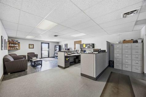 408 Highland Court Iowa City IA 52240