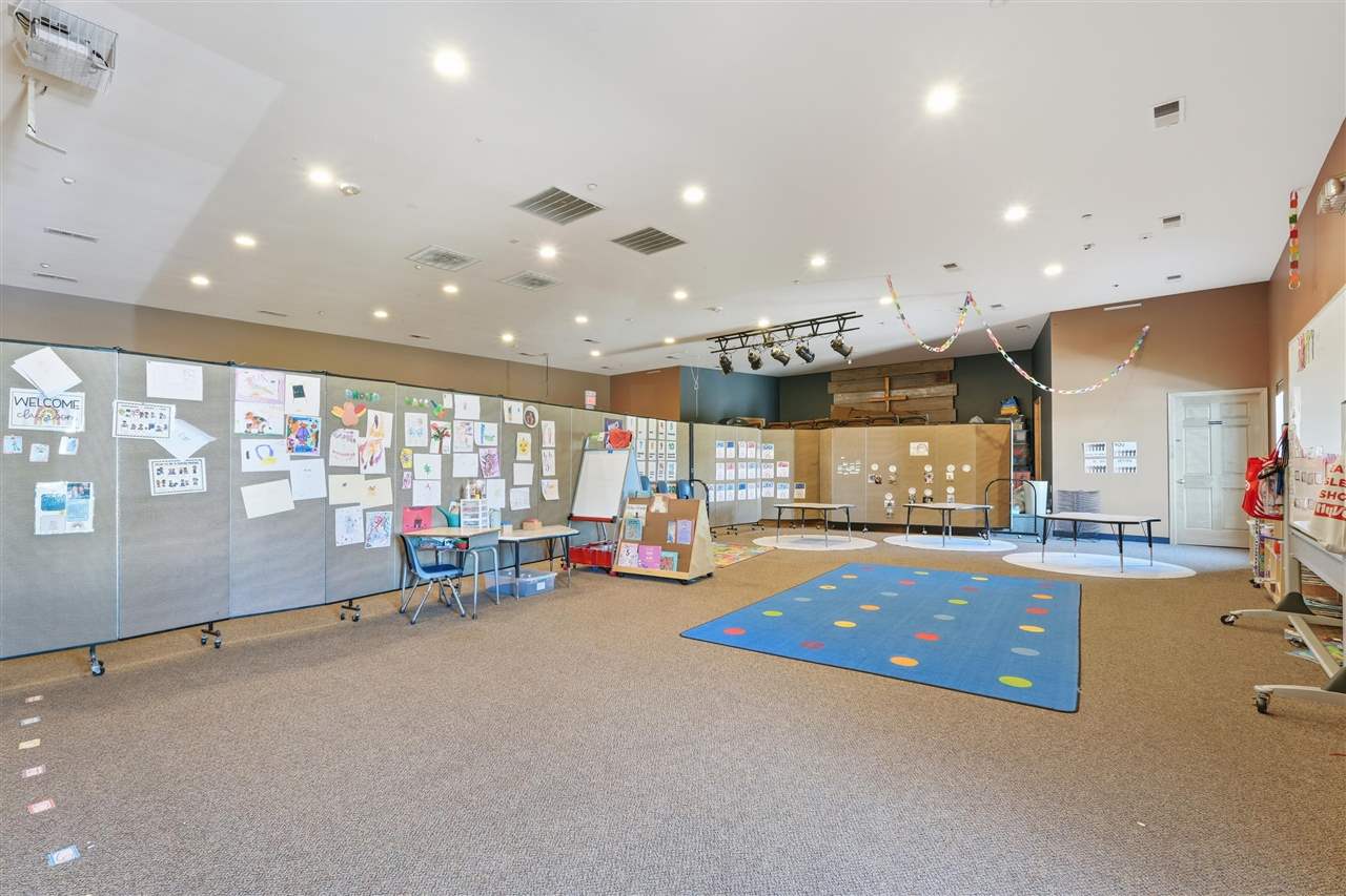 70 Kansas Avenue North Liberty IA 52317