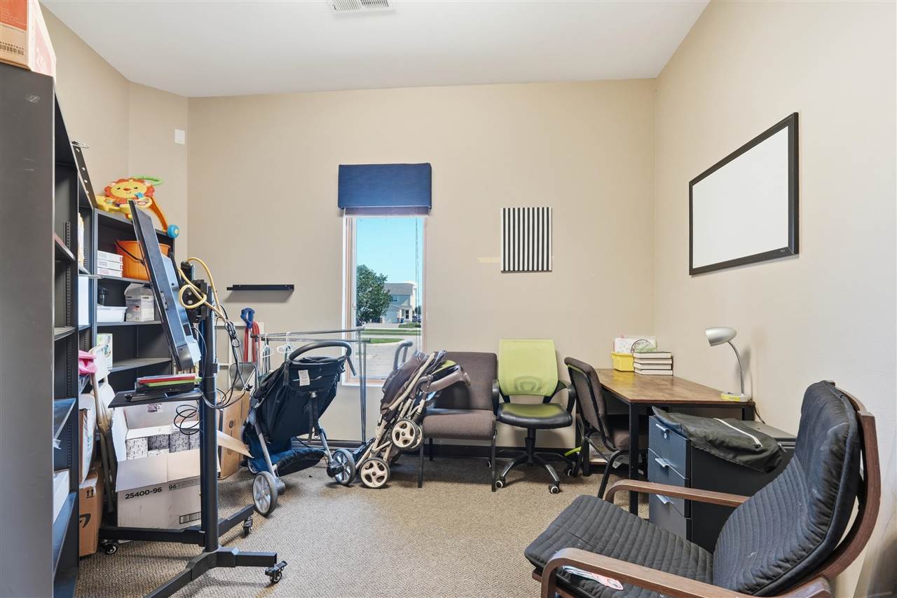 70 Kansas Avenue North Liberty IA 52317