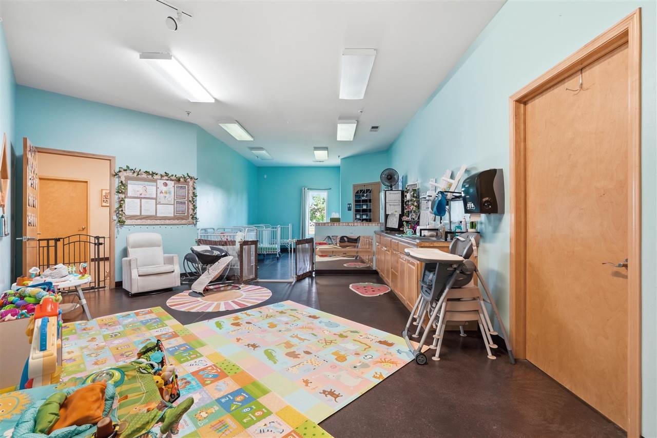 70 Kansas Avenue North Liberty IA 52317