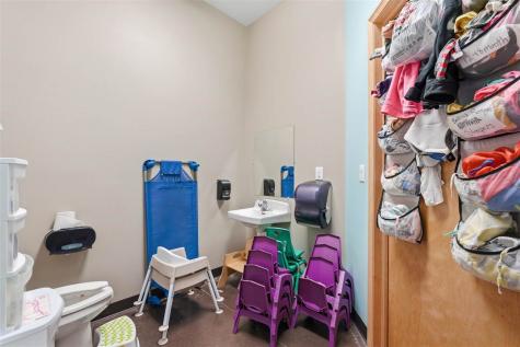 70 Kansas Avenue North Liberty IA 52317