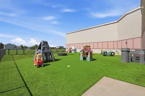 70 Kansas Avenue North Liberty IA 52317