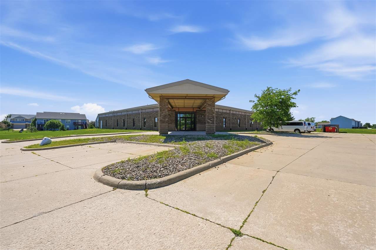 70 Kansas Avenue North Liberty IA 52317