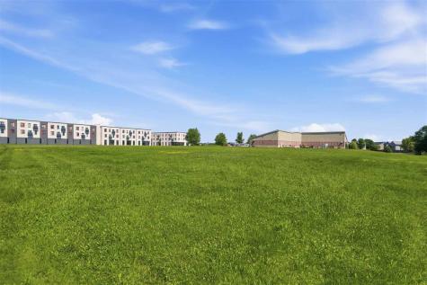 70 Kansas Avenue North Liberty IA 52317