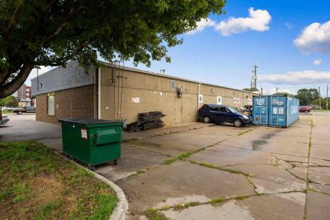 121 W Benton Street Iowa City IA 52246
