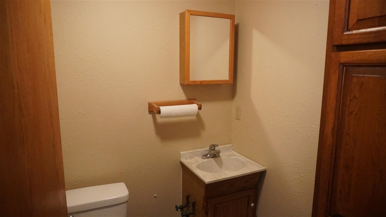 104 W Jayne Street Lone Tree IA 52755