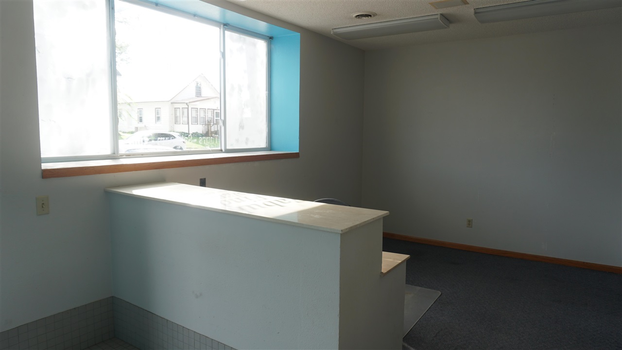 104 W Jayne Street Lone Tree IA 52755
