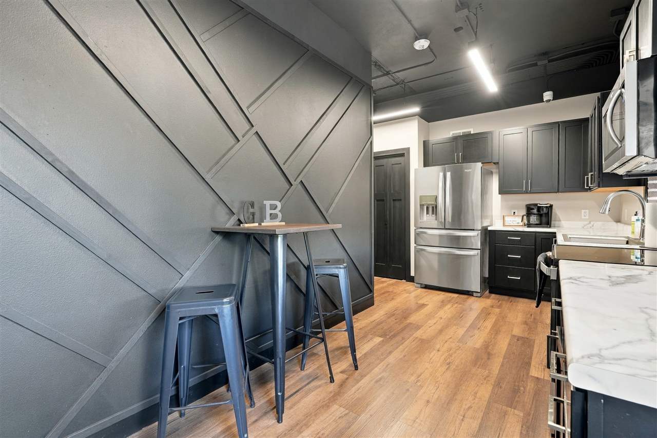 120 E Main Washington IA 52353
