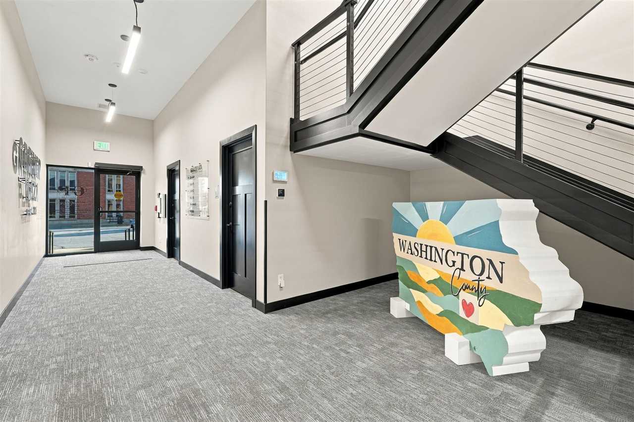 120 E Main Washington IA 52353