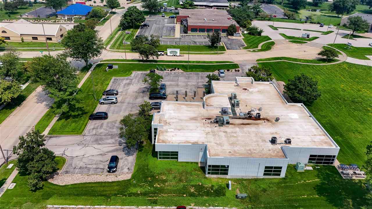 3950 River Ridge Drive NE Cedar Rapids IA 52402