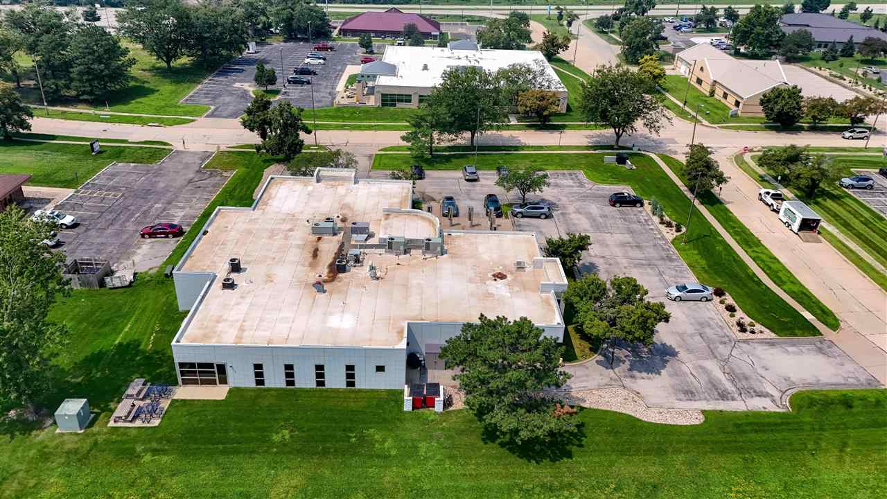 3950 River Ridge Drive NE Cedar Rapids IA 52402