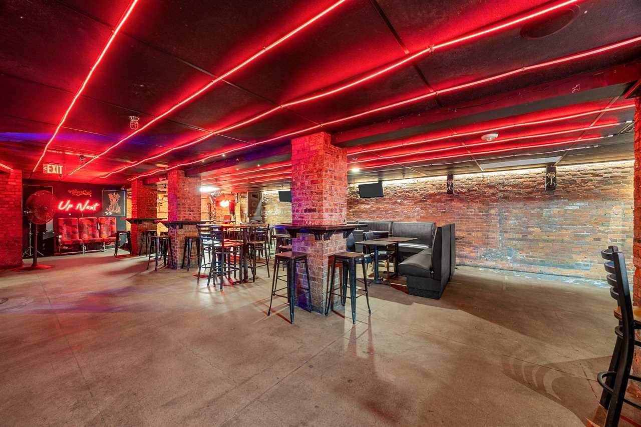 13 S Linn Street Iowa City IA 52240