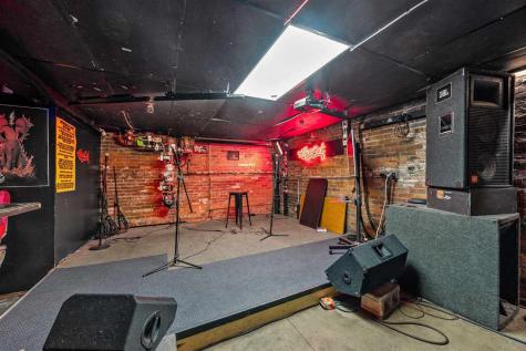 13 S Linn Street Iowa City IA 52240