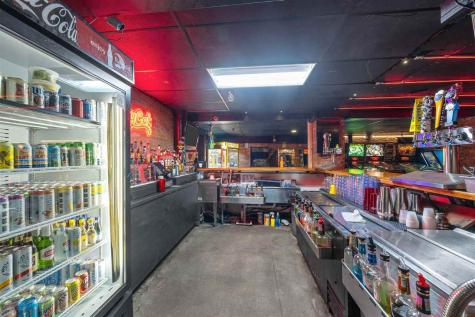 13 S Linn Street Iowa City IA 52240