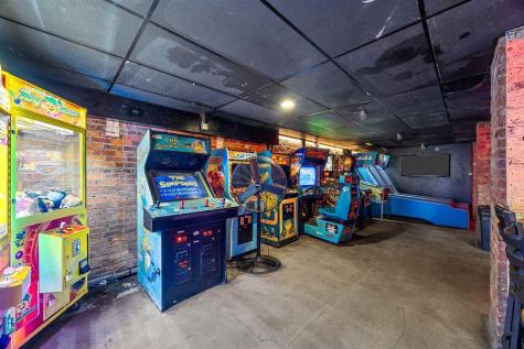 13 S Linn Street Iowa City IA 52240