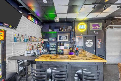 13 S Linn Street Iowa City IA 52240