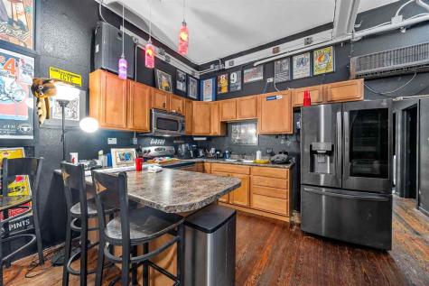 13 S Linn Street Iowa City IA 52240