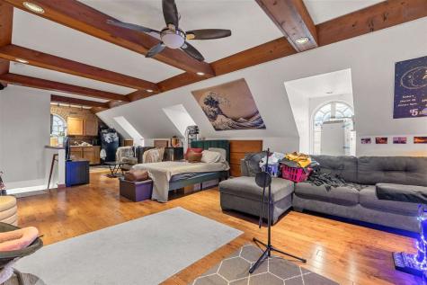 13 S Linn Street Iowa City IA 52240